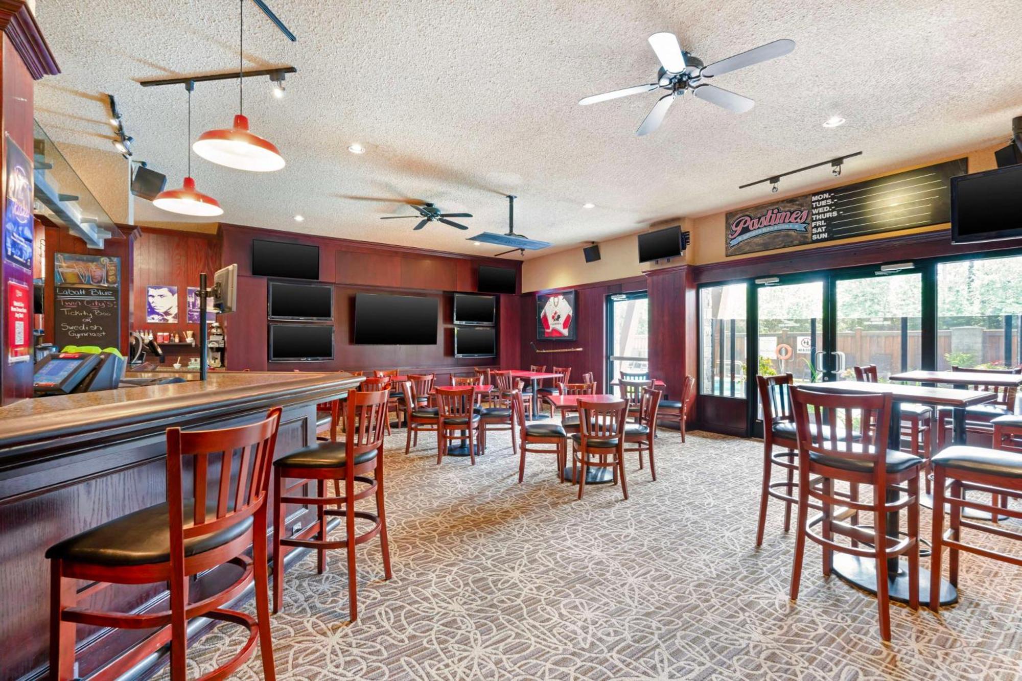 Best Western Plus Barclay Hotel Port Alberni Exterior foto