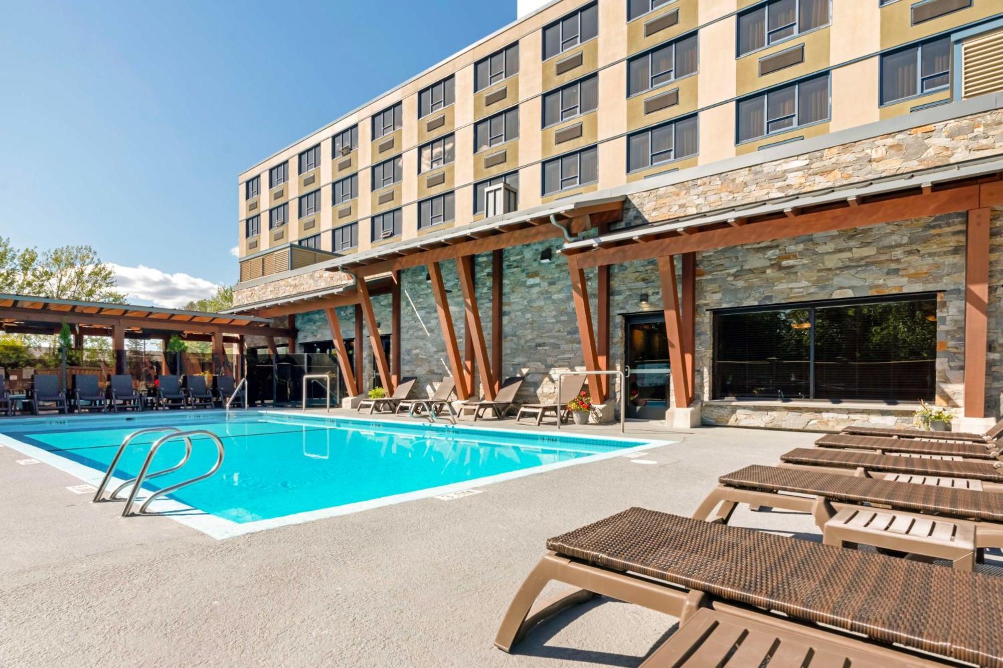 Best Western Plus Barclay Hotel Port Alberni Exterior foto